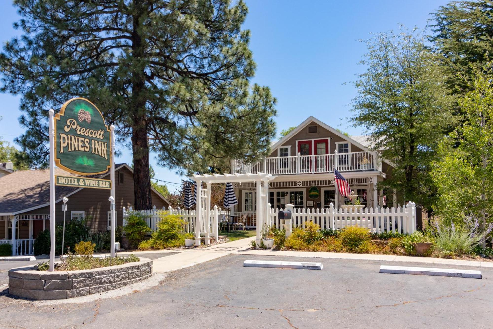 Prescott Pines Inn Bagian luar foto