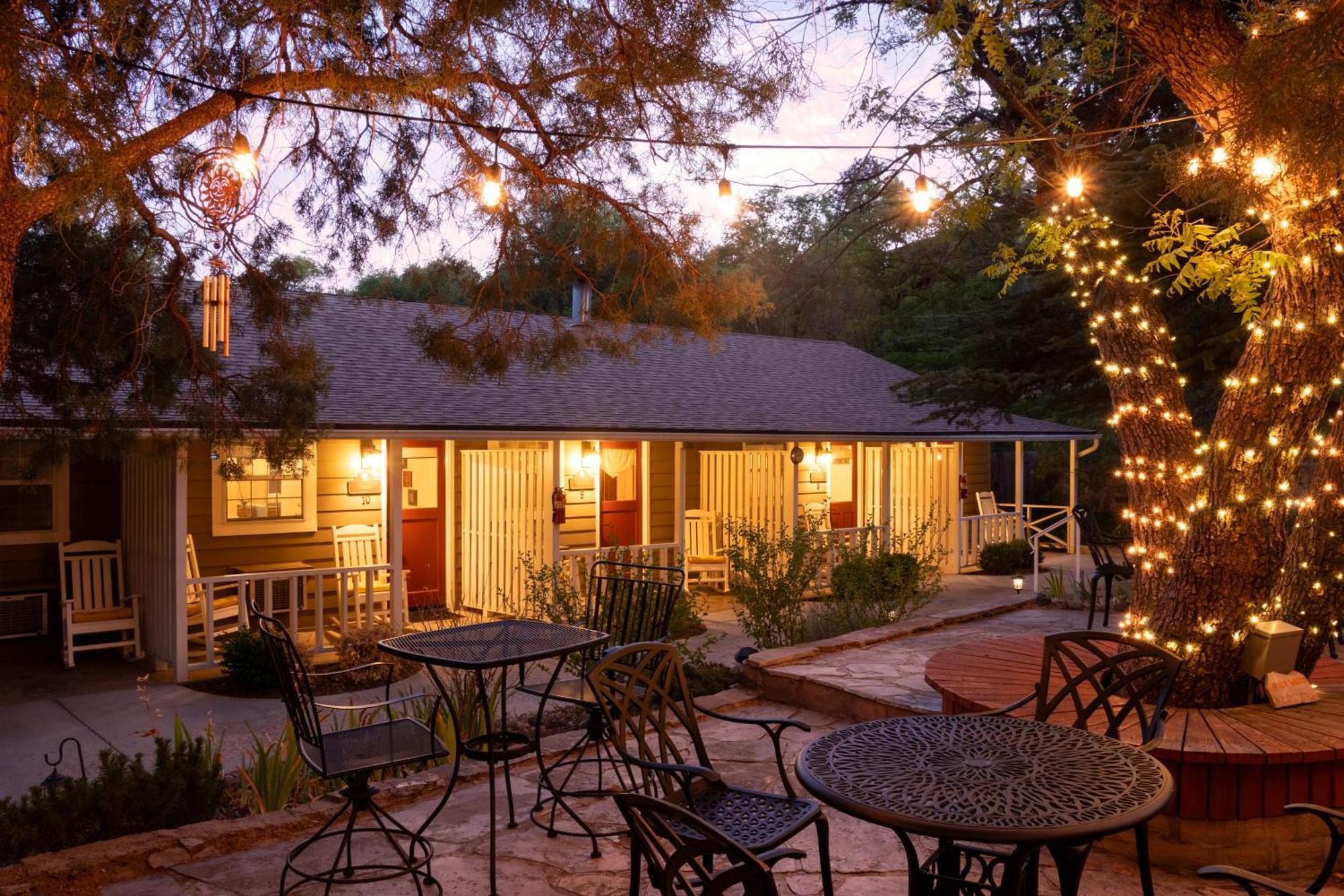 Prescott Pines Inn Bagian luar foto