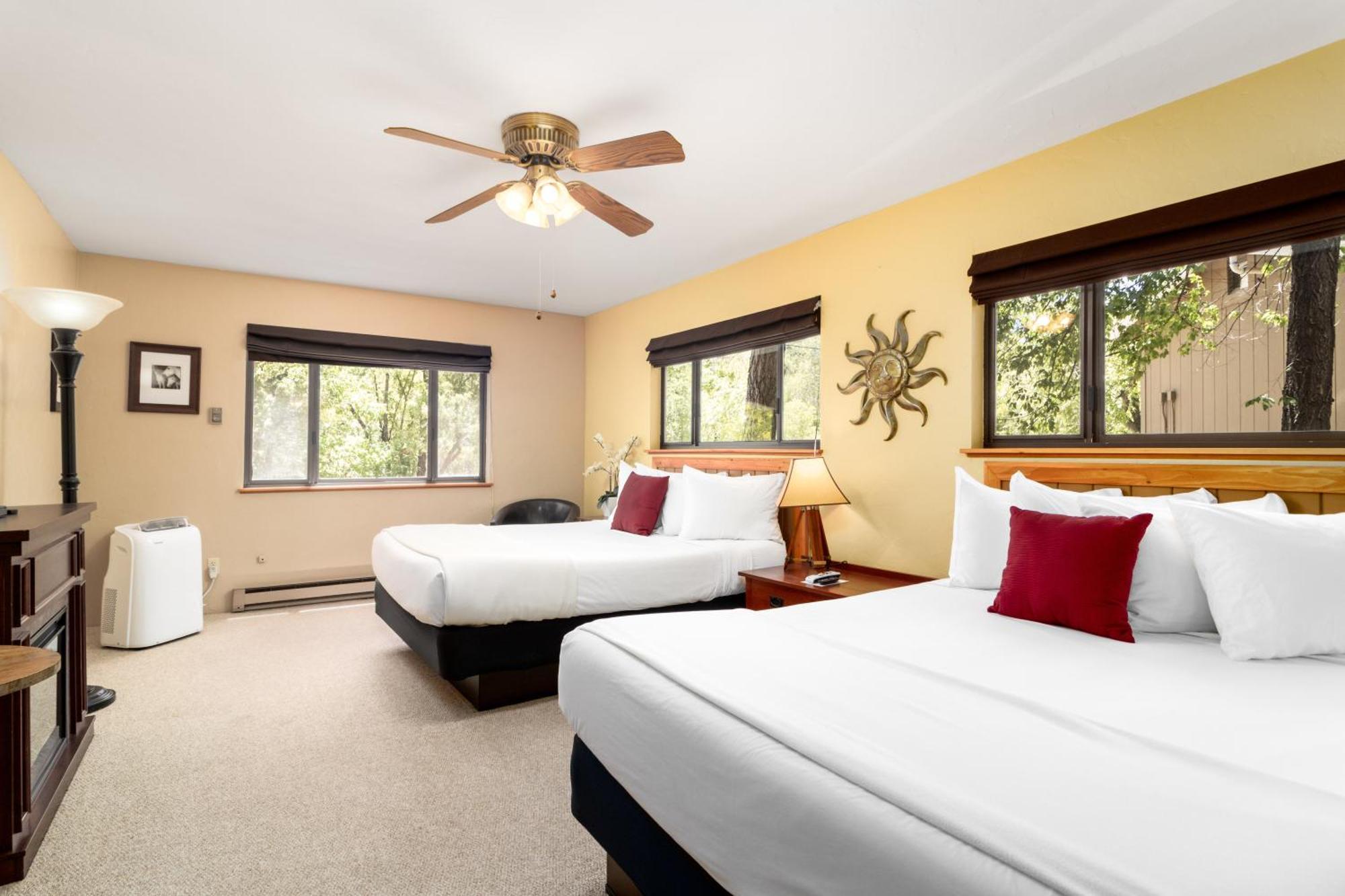 Prescott Pines Inn Bagian luar foto